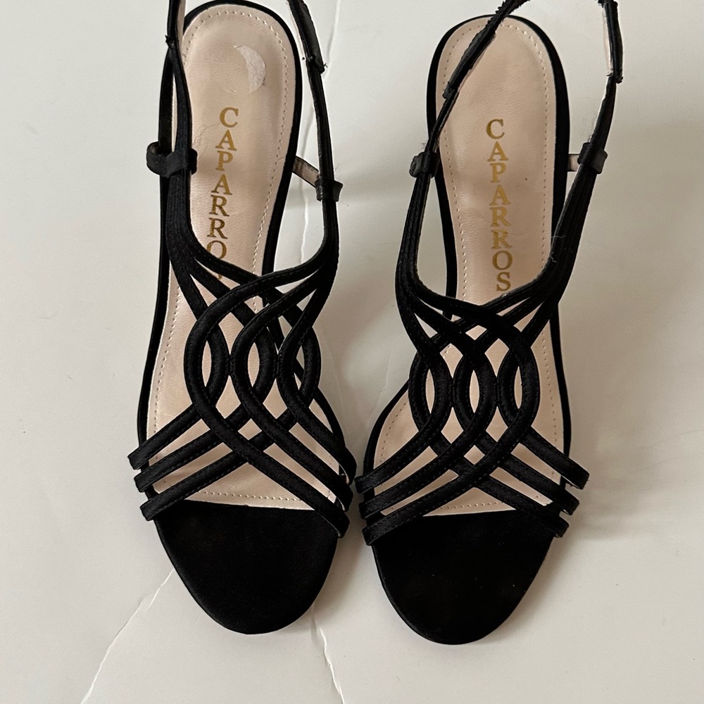 Nice simple women shoes